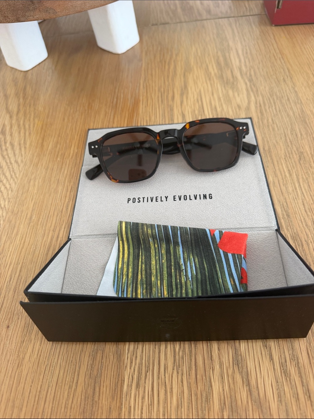Kiaura sun glasses- NEW